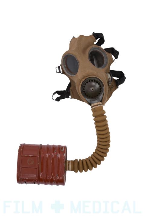 Vintage gas mask | FILM MEDICAL