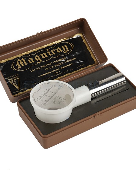 MagniRay Hand Held Magnifier 