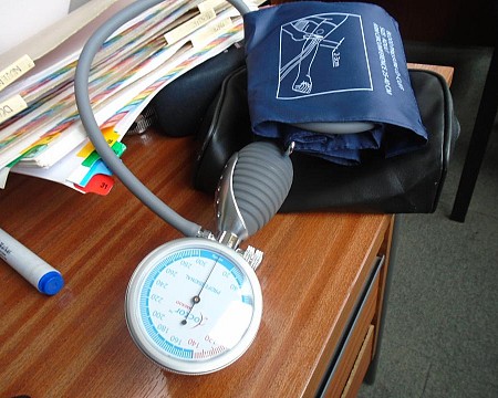 blood pressure gauge
