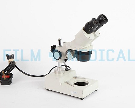 Microscope