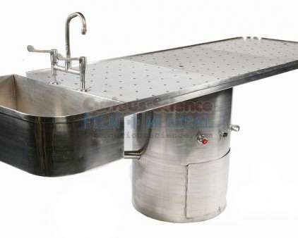 Mortuary table with sink unit