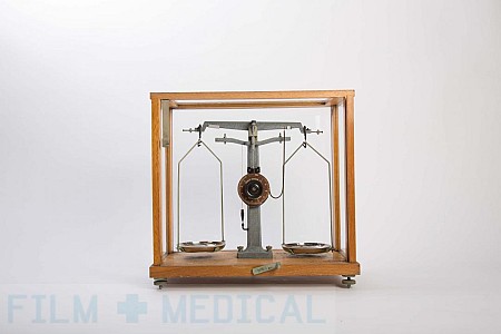 Laboratory Weighing Scales