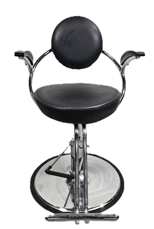 Black Hydraulic Chair 